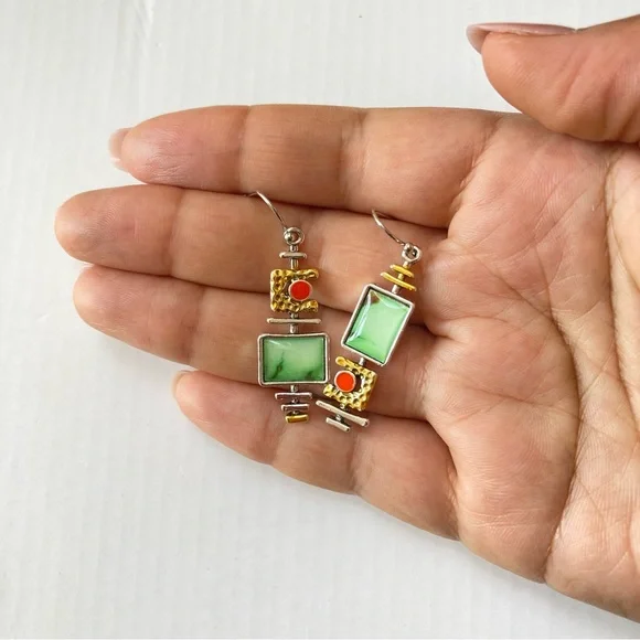 BNWT Green Onyx Marble Effect Geometric Silver Back Earrings - Chic & Versatile - Picture 4 of 10